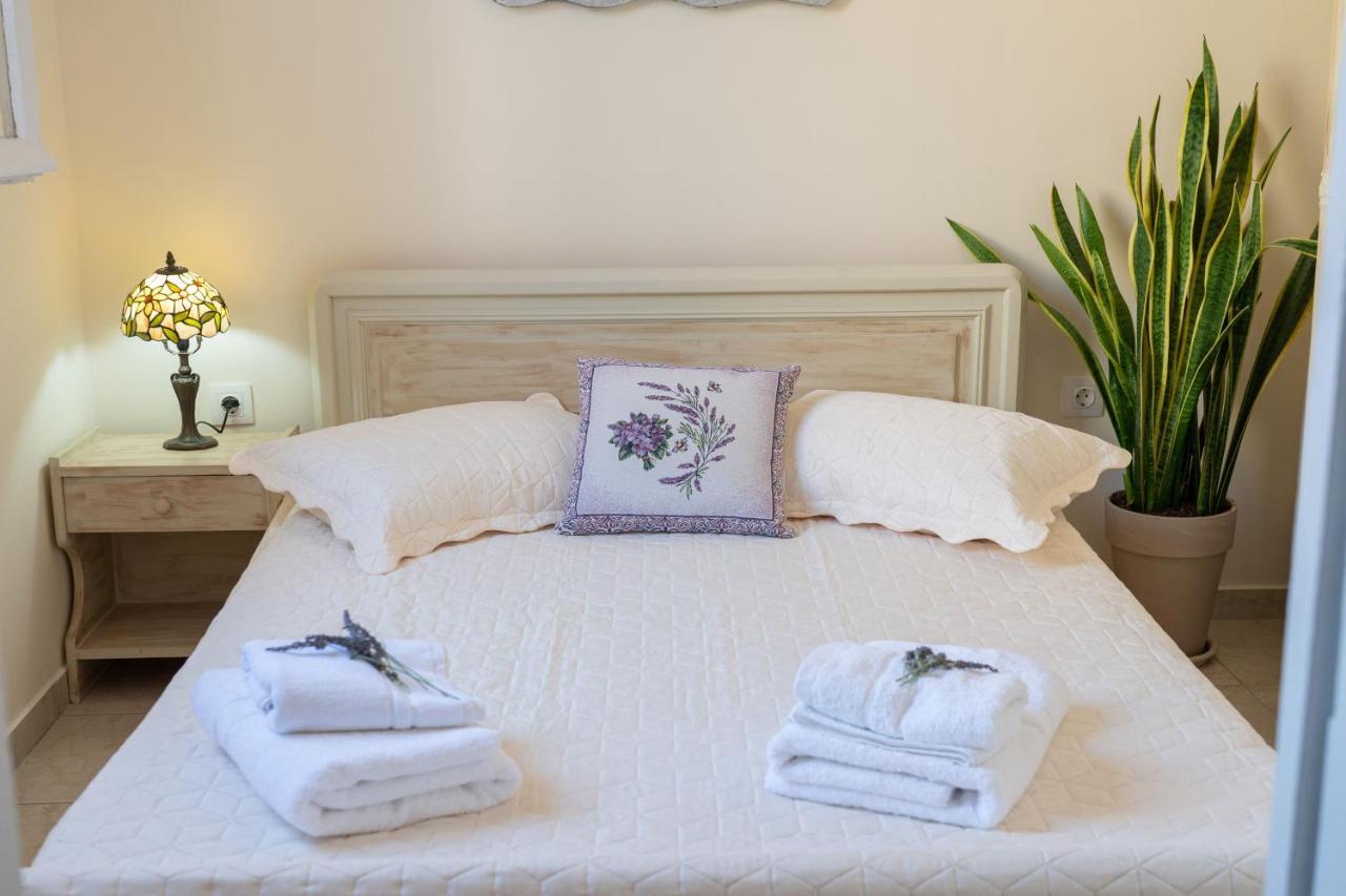 Flowers In The City - Elegant Home In Argostoli Eksteriør bilde